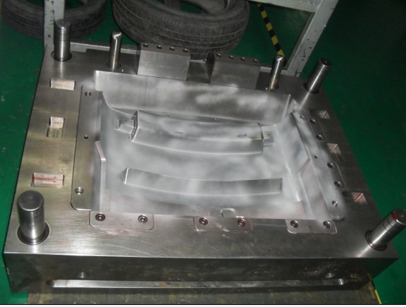 France automotive cavity