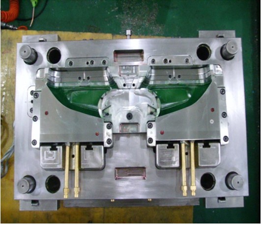 automotive  injection molds